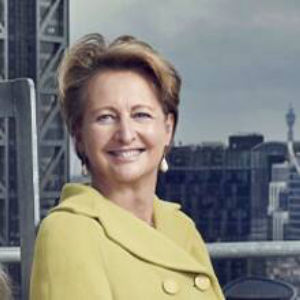Edwina Dunn