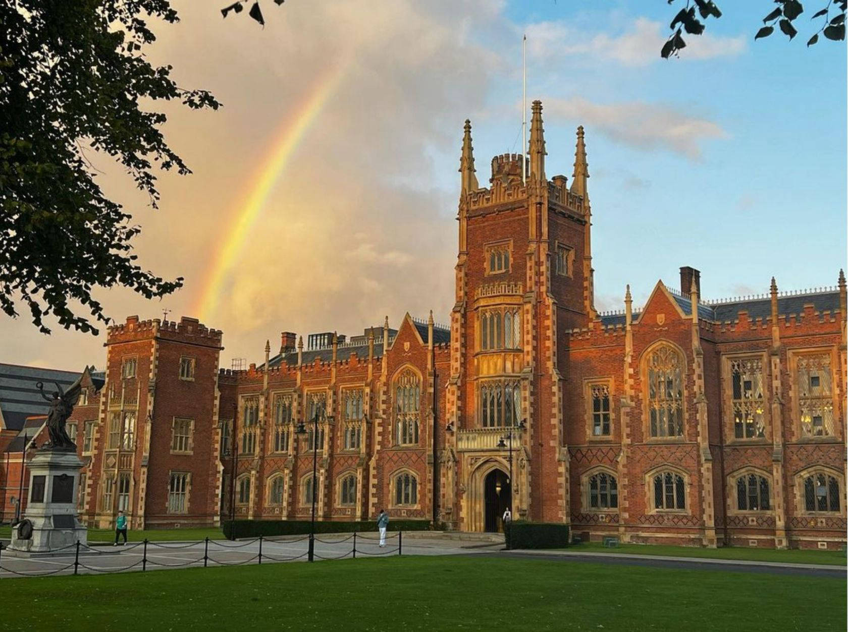 Queens University Belfast