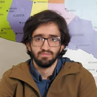 آراز لطیفی
